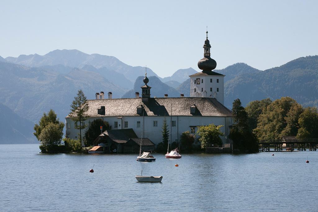 Haus Hepi Hotel Obertraun Exterior photo